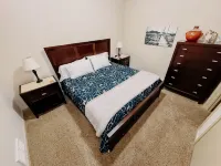 Staterooms 2Q, Waterside View, Heated Pool, Near Holland State Park Beach - Boutique