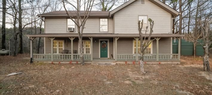Ouachita National Forest & Kiamichi River Retreat w/ POOL Hotels in Le Flore County