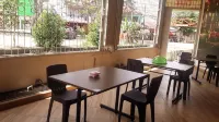 Gold Line Guest House - 2-Star
