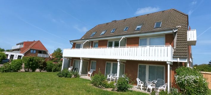 * NEW * Apartment with large balcony and dike view at the Perlebucht Hotels in Busum