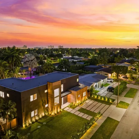 8BR Villa Sapphire
