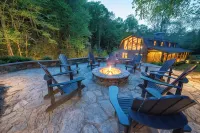 Luxury Mountain Cabin On 320+ Acres Near Asheville, Lake Lure & Hendersonville - Feriehus