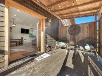Beautiful Family Home, Less than one Block to the Beach - Boutique