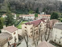 Fanesia coliving - Хостел