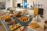 Hotel Eugenio - Desayuno