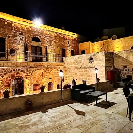 Fairouz Konak Otel