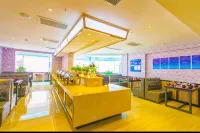 Golden Hotel - breakfast