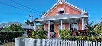 "Sweet Ting" Charming 3-bedroom cottage in Spanish Wells, Just Steps to beach - Homestays