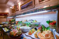 Golden Tulip Al Shakreen - servizio colazione