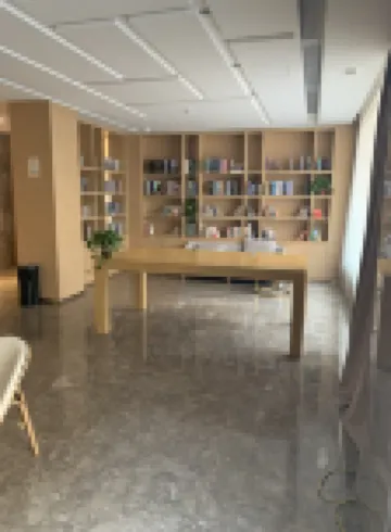 Elan Hotel (Bozhou Lixin colorful world store)