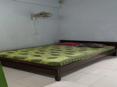 Hotel Griya Syar'i Hotel dekat lele banyu butek