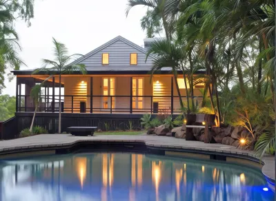 Noosa Hinterland Retreat Hotels in Doonan