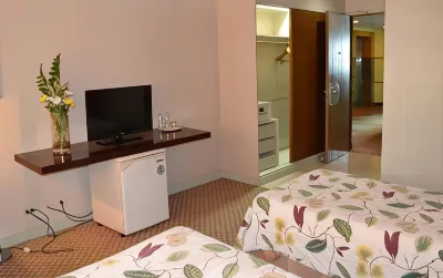 Pearl Manila Hotel Отели в г. Манила