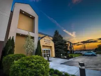 Fairfield Inn & Suites Merrillville Hotels in Merrillville