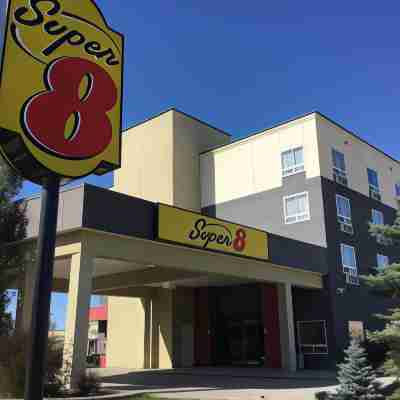 Super 8 by Wyndham Edson Hotel Exterior