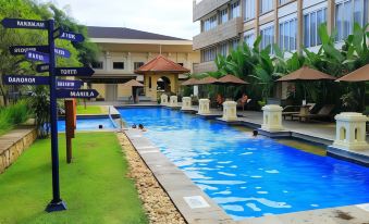 Monopoli Hotel Bukittinggi