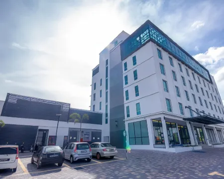 Fuller Hotel Kulim Hotels in Kulim