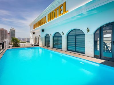 Daphovina Hotel