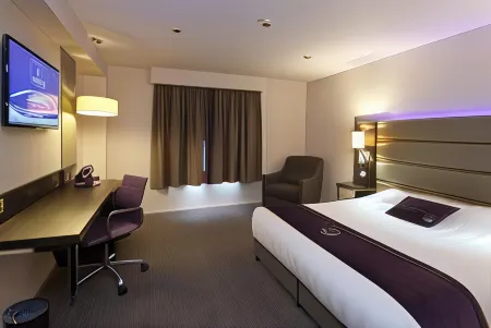 Premier Inn London Hendon (The Hyde)