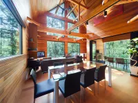 Phoenix Chalets by Hhg