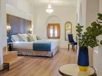 Halo Boutique Hotel Hotels near La Raza