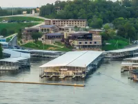 The Resort at Lake of the Ozarks（オザーク湖のリゾート）