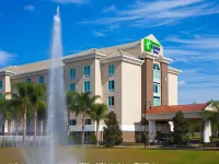 Holiday Inn Express & Suites Orlando - Apopka