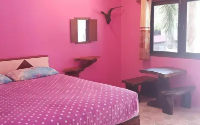 Wannida Garden Resort Hotel dekat 巴真武里乔木