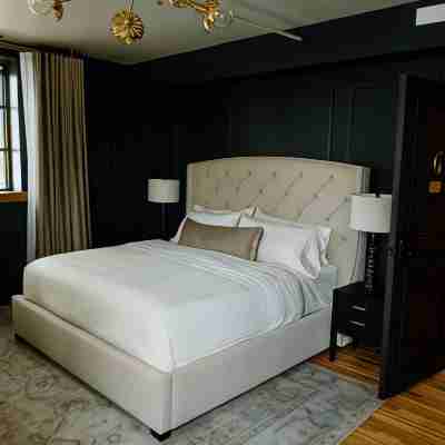 Hatchery Riverside Hotel & Event Venue Rooms
