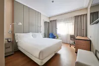 NH Lisboa Campo Grande Отели в г. Лиссабон