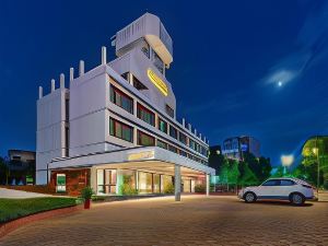 Hotel Pratham