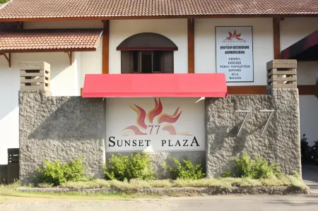 77 Sunset Plaza