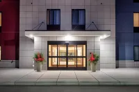 Sonesta Simply Suites Detroit Warren Hotels near Ryan Tavern
