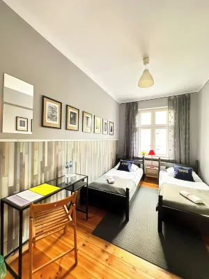 Explorer B&B Old Town Rooms & Apartment #Don't be a Tourist, be an Explorer!