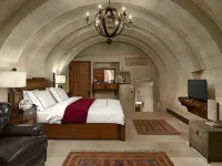 Seraphim Cave Hotel and Spa Cappadocia فنادق في Mustafapasa Koyu