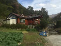 Ulsan Venezia Pension Отели рядом с достопримечательностью «Тхондоса»