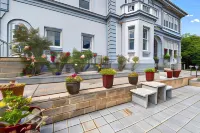 Waratah on York Hotels in Launceston