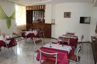 Kotak Mini-Hotel