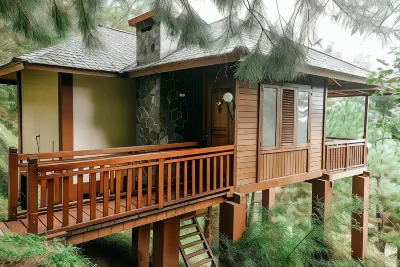 Kastuba Resort Hotel dekat Kebun Strawberry