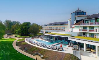 Kenese Bay Garden Resort & Conference Hotel