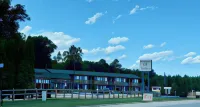 Village Inn on the Lake - 2-Star
