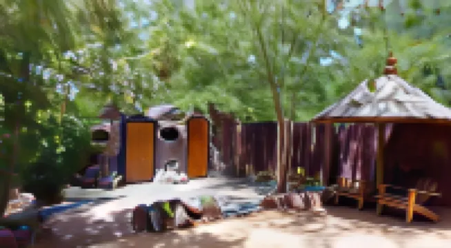 Elephant Trail Guesthouse and Backpackers