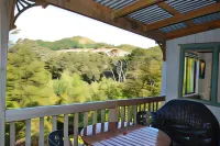 Te Mata Lodge Hotels in Thames