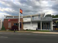 Ramada by Wyndham Rockville Centre Hotels in Freeport