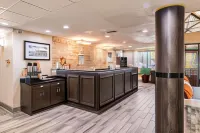 Lake Norman Inn and Suites فنادق في Cornelius