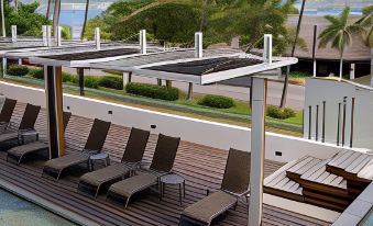 Ramada by Wyndham Acapulco Hotel & Suites