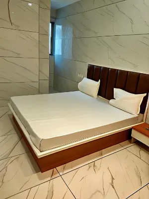 Goroomgo Janata Inn Gujarat