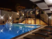 Ibiza Hotel - Uima-altaat