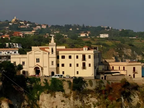 B&B Residenza Cardinale Hotels in der Nähe von Santuario di Santa Maria dell'Isola di Tropea