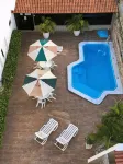 Hotel des Basques - ที่มีสระว่ายน้ำ